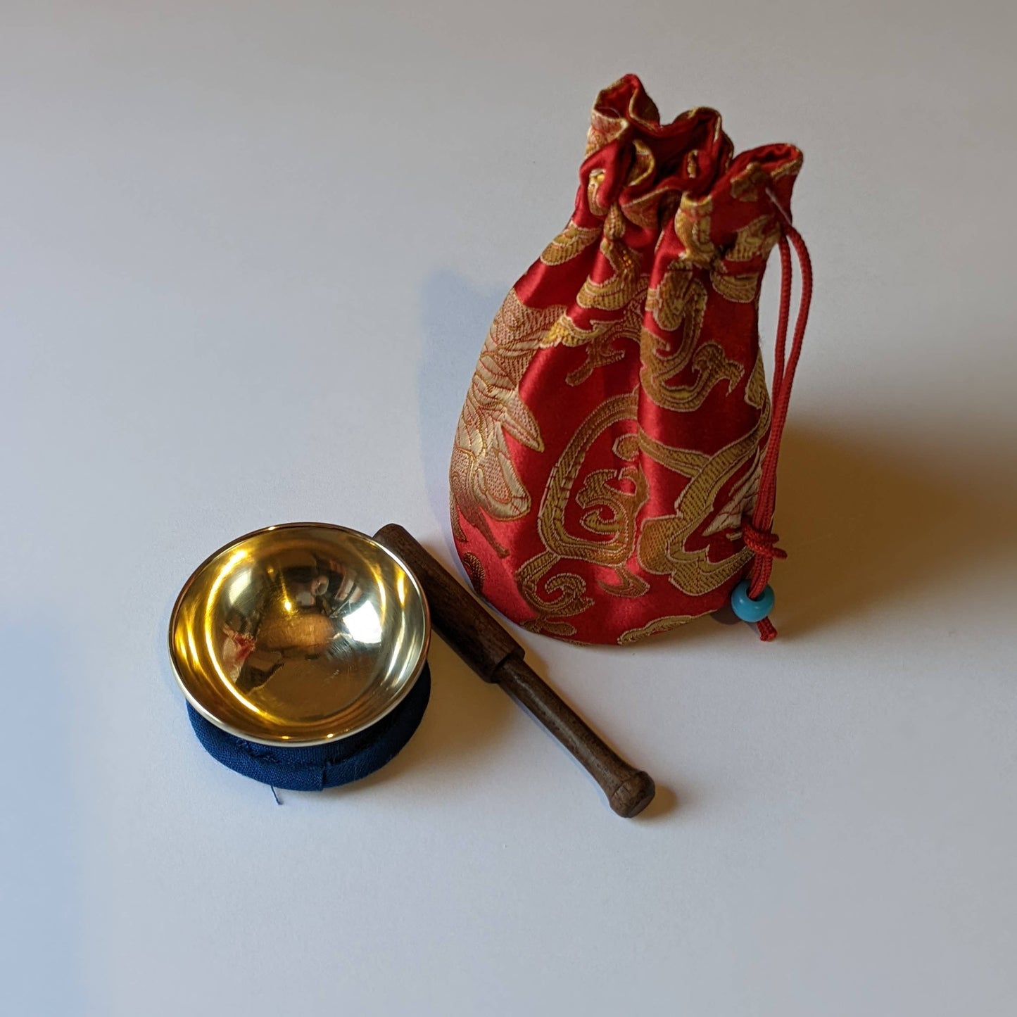 World smallest Tibetan singing bowl with amazing sounds